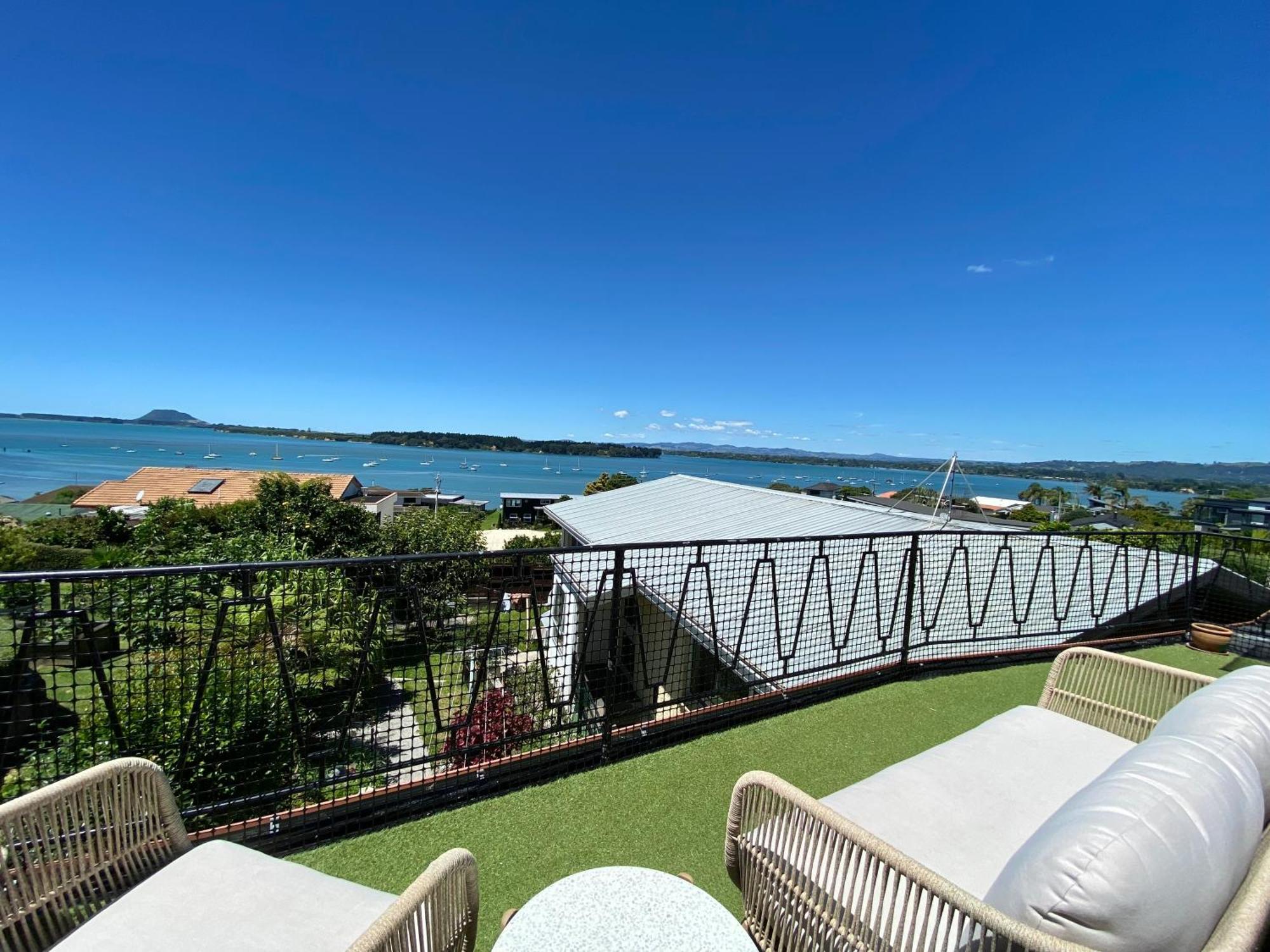The Views - Omokoroa Villa Eksteriør bilde