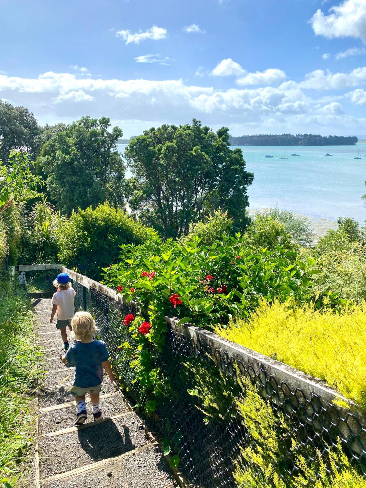 The Views - Omokoroa Villa Eksteriør bilde